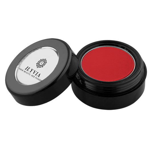 viaGlamour image of a Eyeshadow